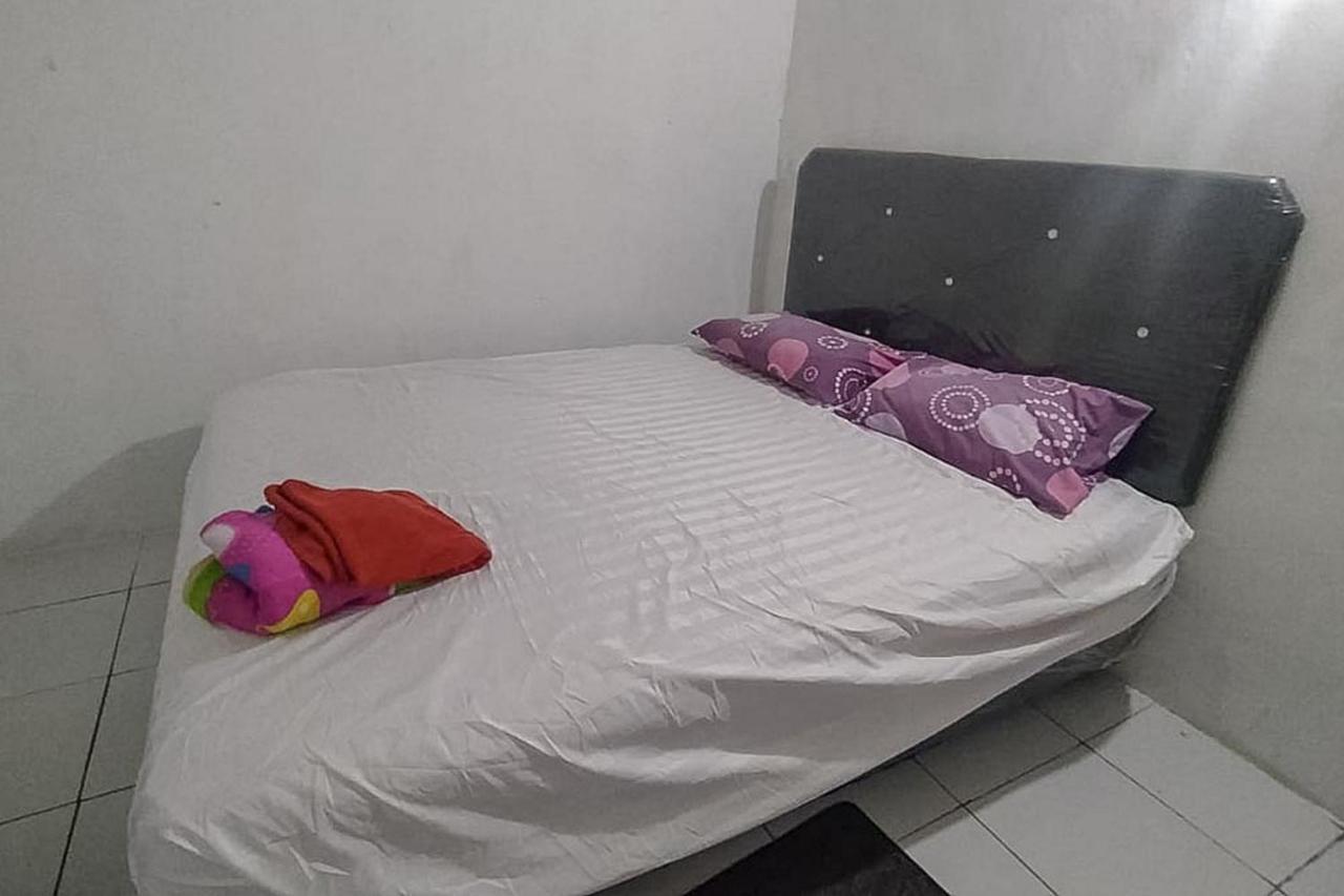 Hotel Mutiara Batulicin Redpartner Kampung Baru Esterno foto